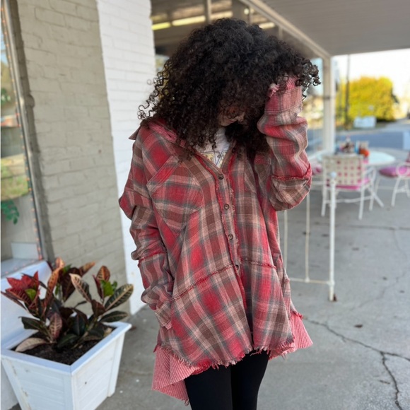 Oli and Hali mineral washed shacket - Picture 5 of 5